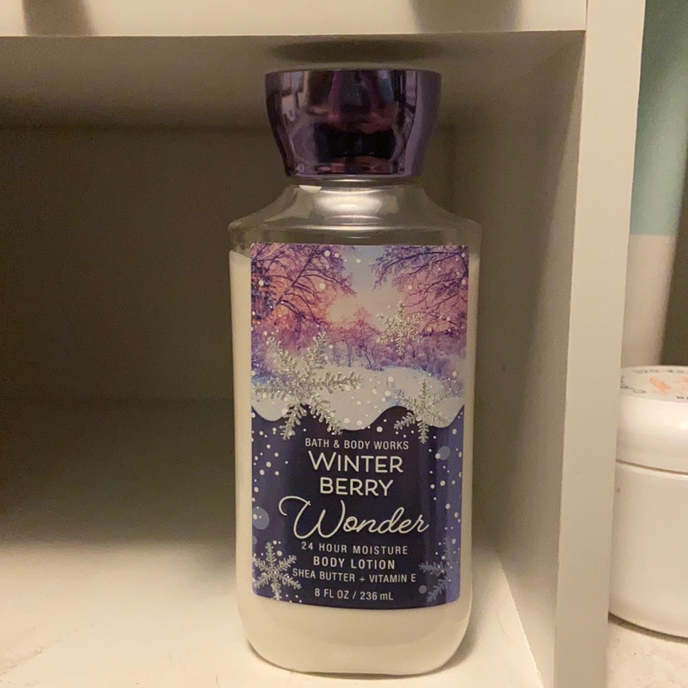 Winter Berry Wonder Body Lotion